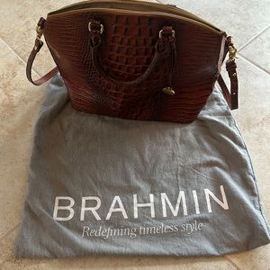 Brahmin Handbag with Shoulder Strap - Excellent Condition